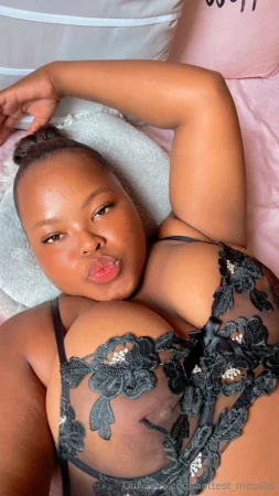 hottest_mess06 Onlyfans leaked porn video and photo pack ( 260.8 MB )